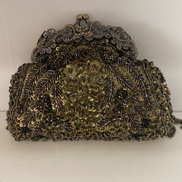 COPY - Inspired vintage Victorian olive green beaded purse with chain. - Picture 2 of 5